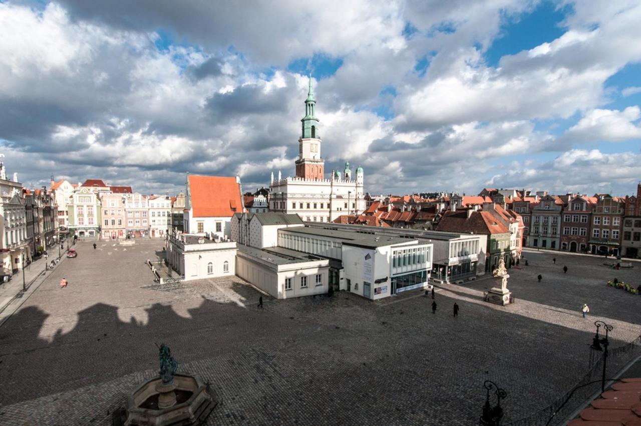 Melody Stary Rynek Poznan Hostel Exterior foto